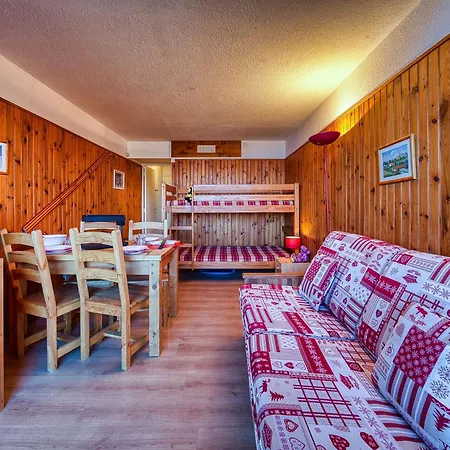 Soyouz Vanguard-105 By Interhome Appartement